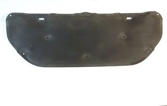 Engine bonnet/hood sound/heat insulation