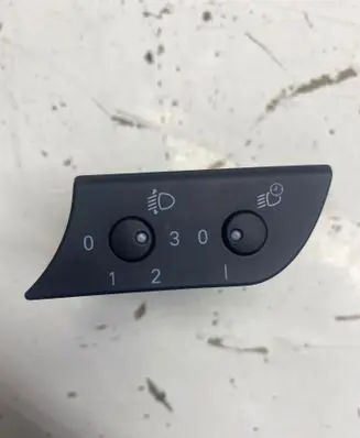 Audi A4 S4 B7 8E 8H Headlight level height control switch 8E1919094A 016001
