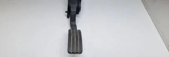 Renault Laguna III Accelerator throttle pedal 180050001R
