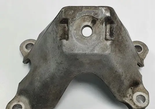Audi A6 S6 C6 4F Engine mount bracket 4F0199307M
