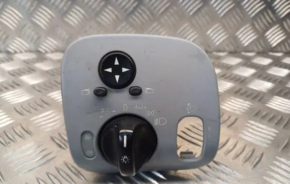 Mercedes-Benz C W203 Light switch A2035450604 04058516