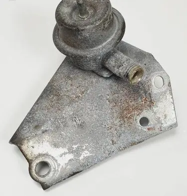 Volvo 940 Fuel pressure regulator 3547653