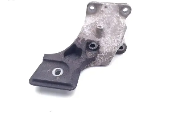 Land Rover Discovery 4 - LR4 Engine mounting bracket AH22-6037-BA