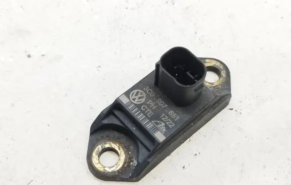 Volkswagen PASSAT CC Airbag deployment crash/impact sensor 3C0907651