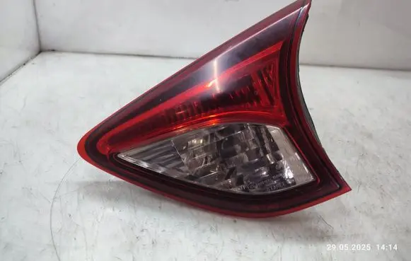 Mazda CX-5 Tailgate rear/tail lights A051671