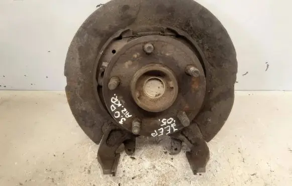 Jeep Grand Cherokee (WK) Rear wheel hub spindle/knuckle 