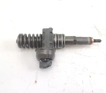 Fuel injector