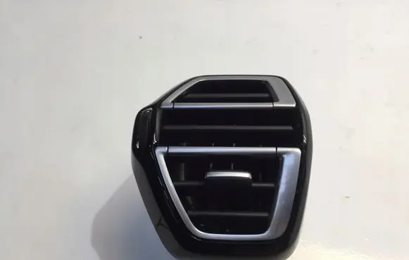 Dashboard side air vent grill/cover trim