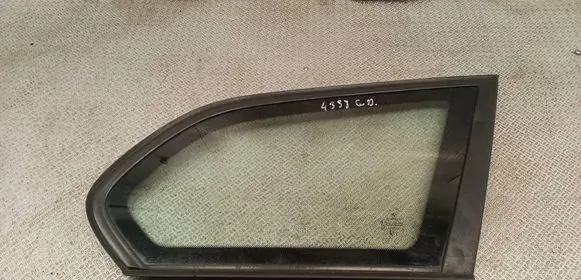 BMW 3 E90 E91 Rear side window 