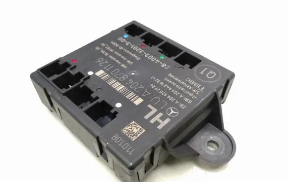 Mercedes-Benz C W204 Door control unit/module A2048701126 A2044421632 A2048202926