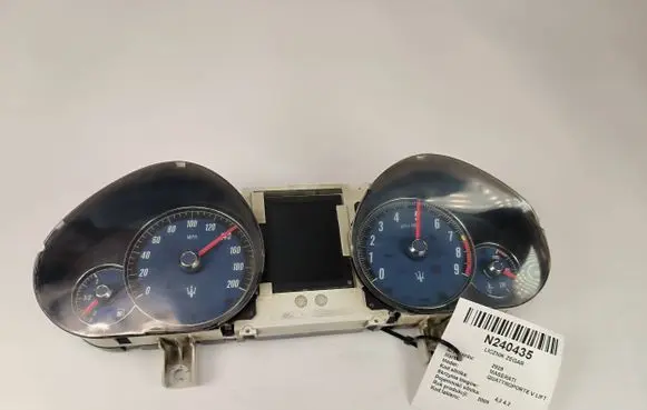 Maserati Quattroporte Speedometer (instrument cluster) 250887