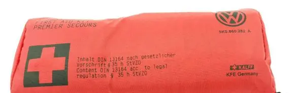 Volkswagen Touareg III First aid kit 5K0860282A LC9X