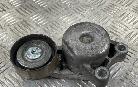 Jeep Grand Cherokee Generator/alternator belt tensioner 30222001F