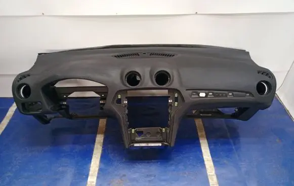 Ford Mondeo MK IV Dashboard A12311646 7S71A04310A