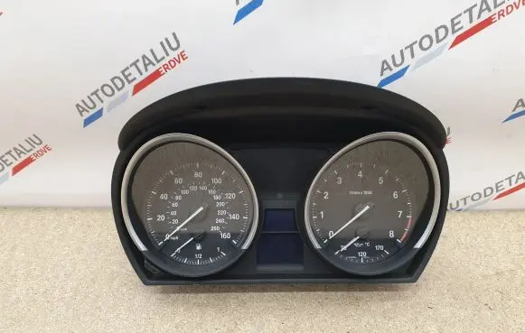 BMW Z4 E89 Speedometer (instrument cluster) 9210496 904000341 9221128