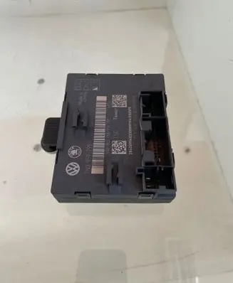 Skoda Superb B6 (3T) Door control unit/module 7N0959795