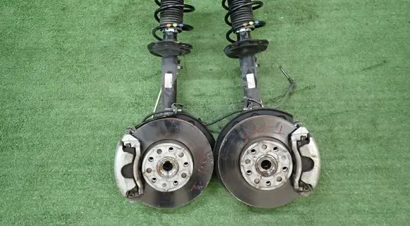 Volkswagen T-Roc Front wheel hub spindle knuckle 