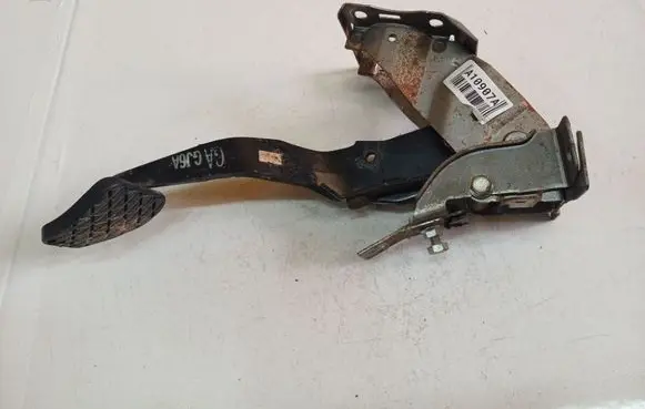 Mazda 6 Clutch pedal 