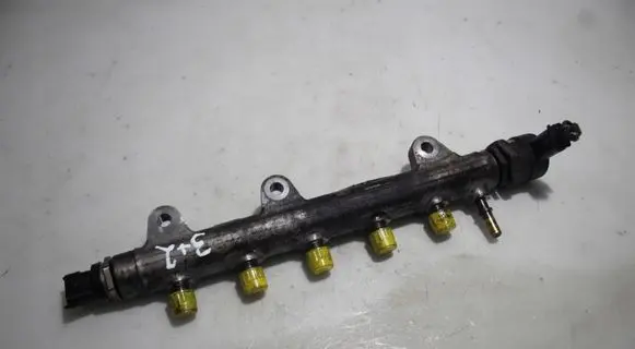 Renault Trafic II (X83) Fuel main line pipe 0445214207