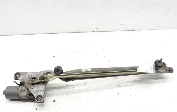 Front wiper linkage and motor