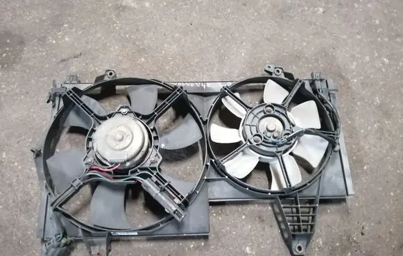 Volvo S40, V40 Fan set 30889260
