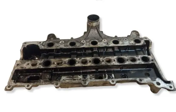 Volvo S60 Rocker cam cover 08692397