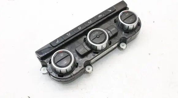 Volkswagen PASSAT CC Interior fan control switch 3AA907044BB