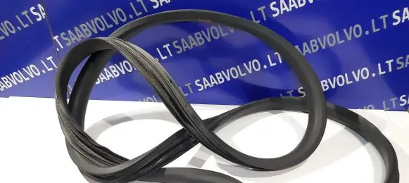 Volvo XC60 Rubber seal front door (on door) 31424324