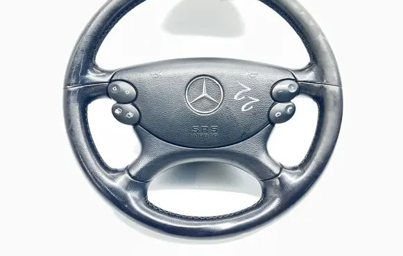 Mercedes-Benz CLK A209 C209 Steering wheel PUR101086A3