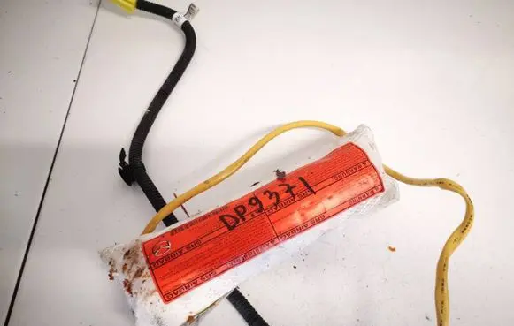 Mazda 3 I Seat airbag