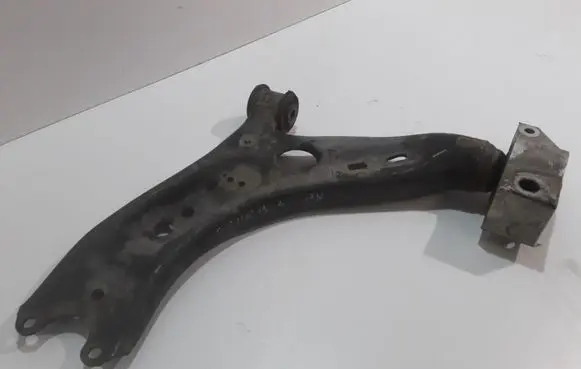 Skoda Superb B6 (3T) Front lower control arm/wishbone