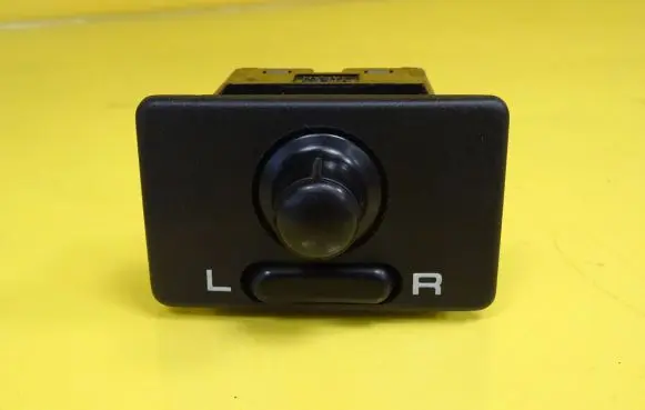 Nissan Maxima Wing mirror switch