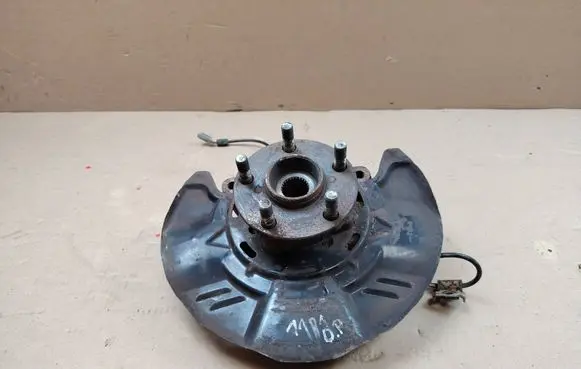 Subaru Forester SH Front wheel hub