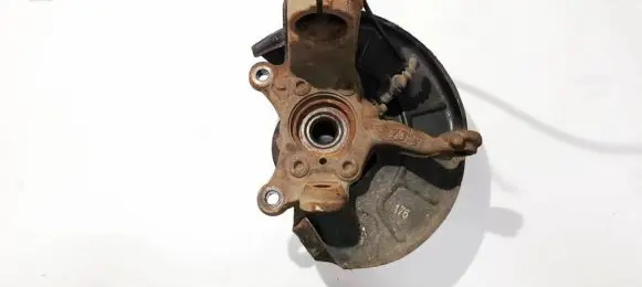 Volkswagen Touran I Front wheel hub