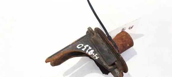 Honda Accord Engine mount bracket
