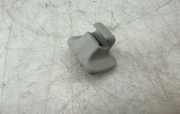 Sun visor clip/hook/bracket