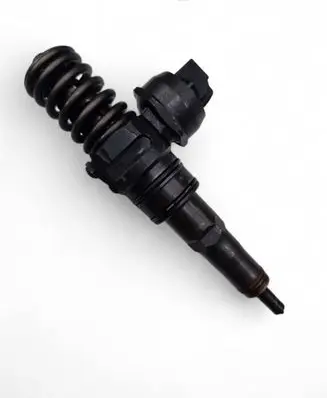 Audi A4 S4 B6 8E 8H Fuel injector 038130073AG