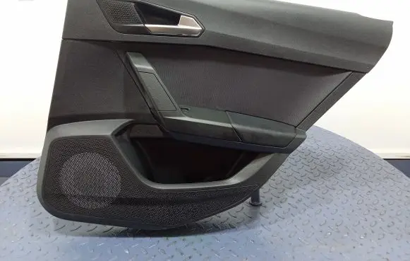 Nissan Atleon Door card panel trim set 5FE867212