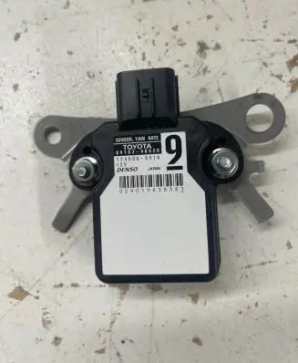 Lexus RX 450H Engine control unit/module 8918348020