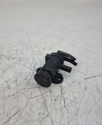 BMW X6 E71 Turbo solenoid valve 7811814