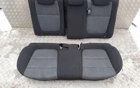 KIA Stonic Rear seat 89160H8000