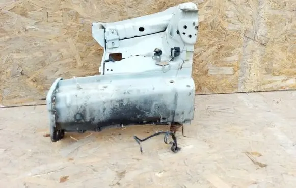 Volvo C30 Front side member 