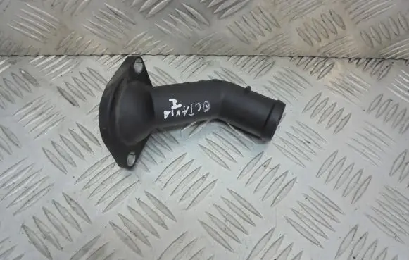 Skoda Octavia Mk1 (1U) Thermostat housing 06A121121