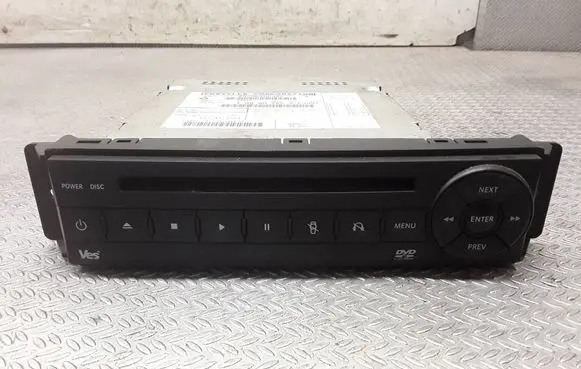 Chrysler Grand Voyager V Radio/CD/DVD/GPS head unit P05064063AE