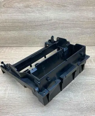 Mercedes-Benz C W202 Radio/GPS head unit trim 2026890016