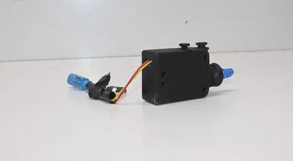 Mercedes-Benz G W463 2nd Gen Front door soft close latching motor A4639068302