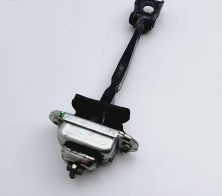 Skoda Octavia Mk2 (1Z) Front door check strap stopper 1Z0837249