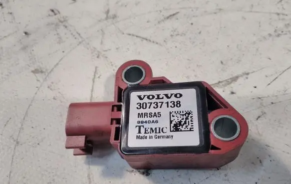 Volvo V50 Airbag deployment crash/impact sensor 30737138