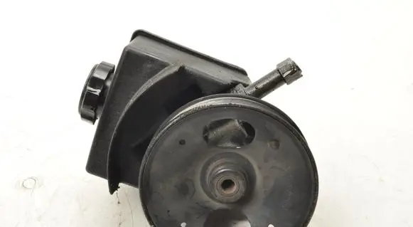 Volvo S80 Power steering pump 9140195