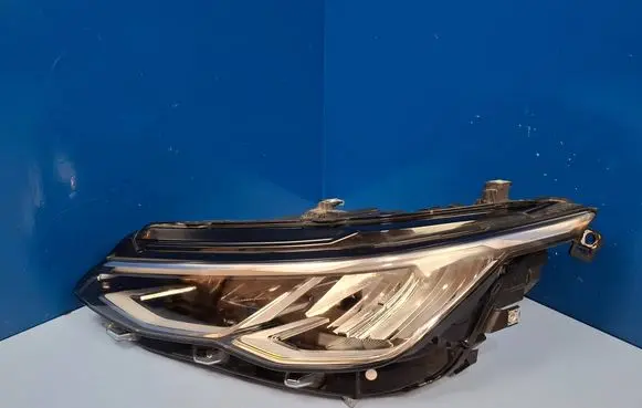 Volkswagen Golf VIII Headlight/headlamp 5H1941005B 5H1941029C 90150890